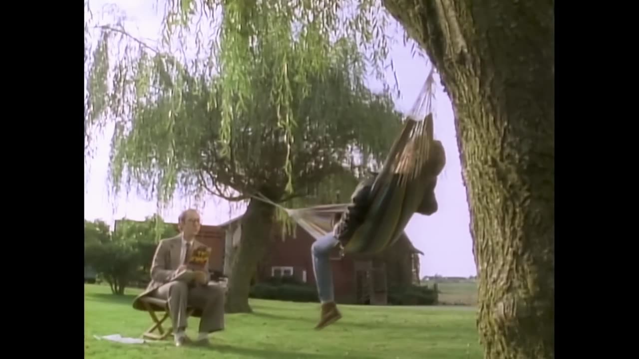 Bryan Adams - Summer Of '69 (Official Music Video)