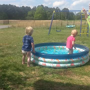 Bubbles in the pool