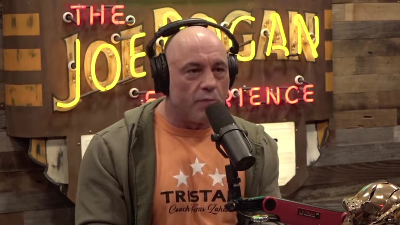 Joe Rogan: 'It's F*cking Wild' How the Media Ignored the Twitter Files