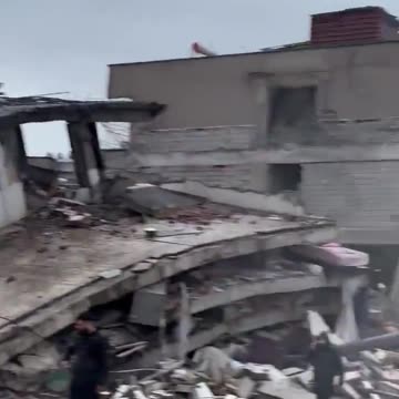 earthquake kills 3,000 in Turkey