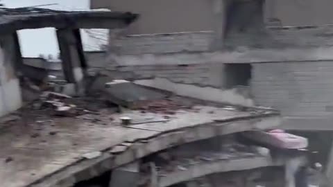 earthquake kills 3,000 in Turkey