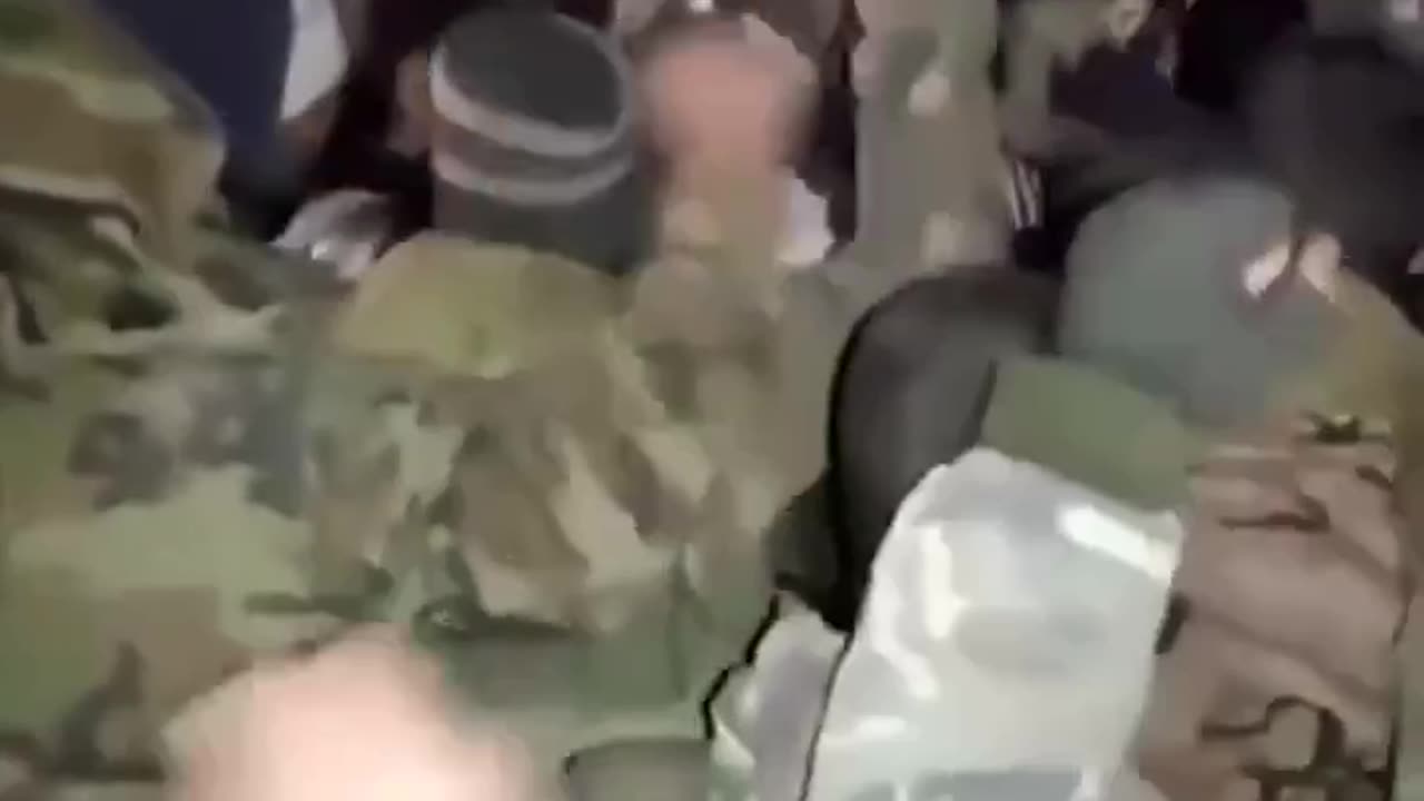 SAA (President Bashar Assad's) soldiers chant in favor of President Assad