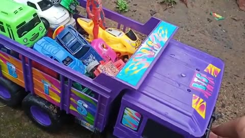 transport toys using big cars