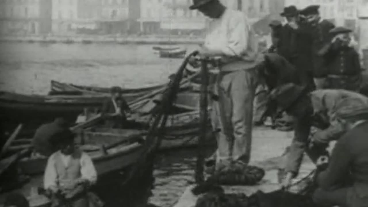 Sardine Fishing, Pêche Aux Sardines, France (1896 Original Black & White Film)