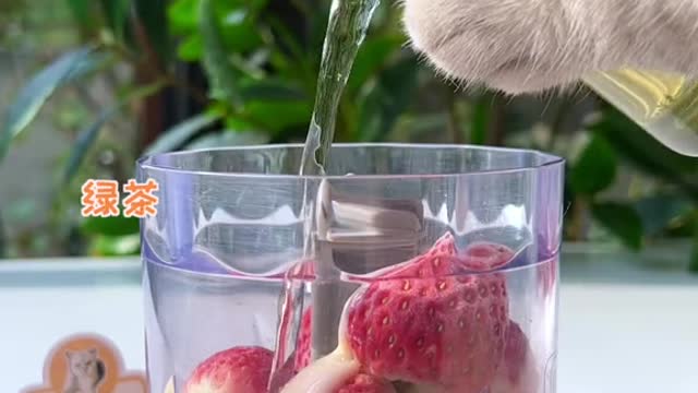 Elvis unlock strawberry two new ways.After frozen strawberries taste like ice cream... ..