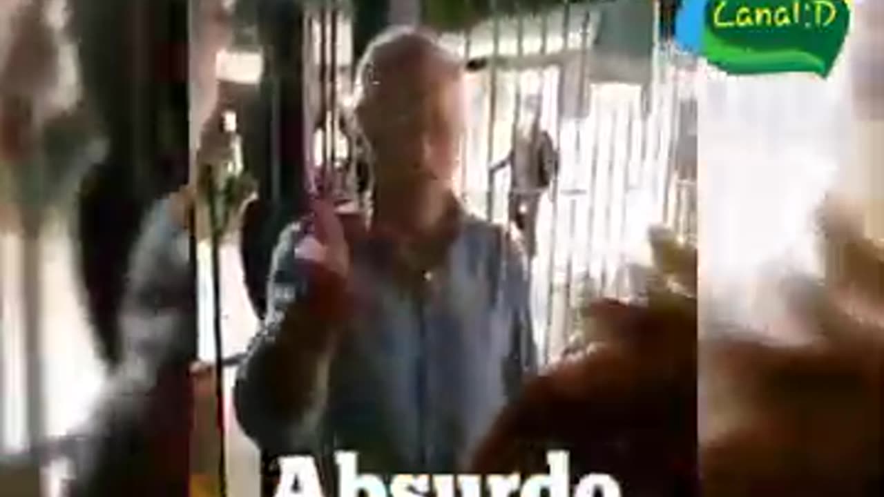 Advogado do PCC saindo de reunião da casa do Xandão