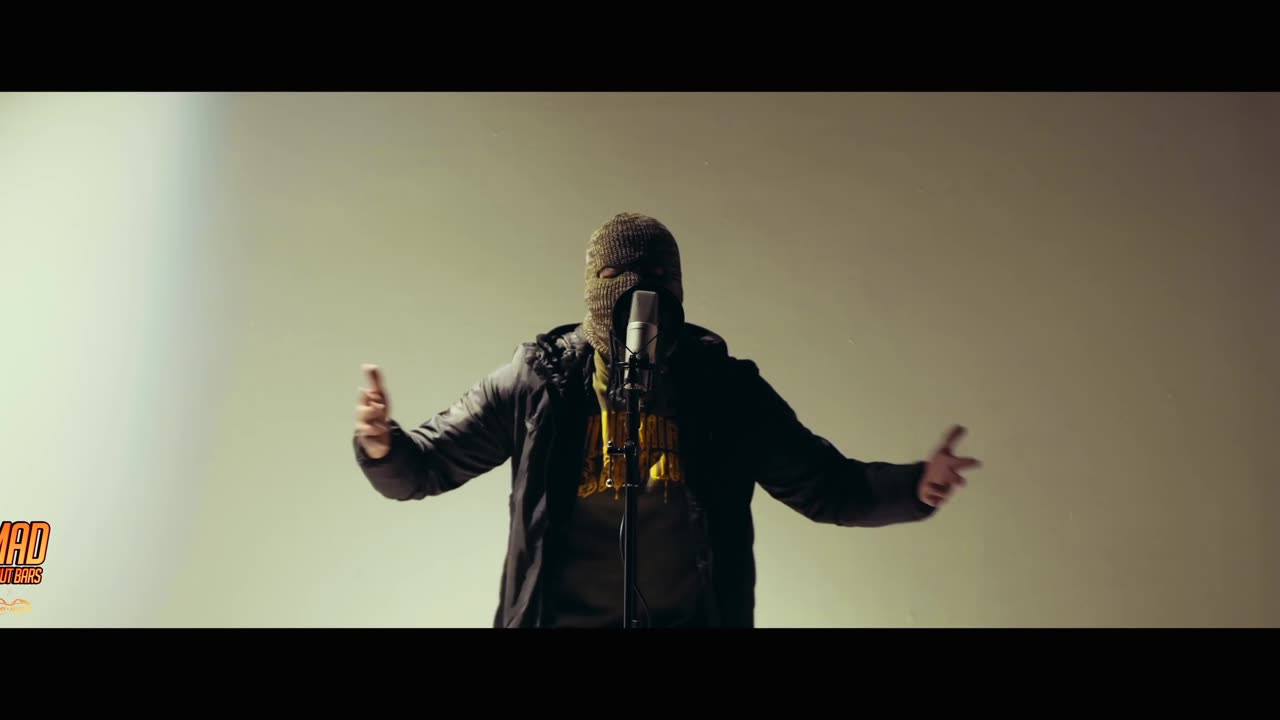 M Huncho - Mad About Bars w/ Kenny [S2.E36] | @MixtapeMadness