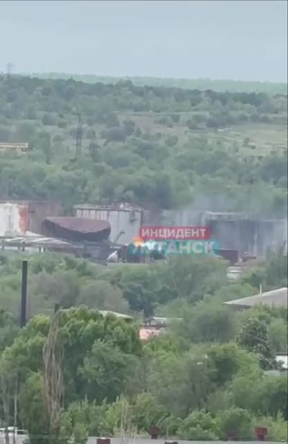 BTW the Ruzzian oil base in Luhansk is still smoking…