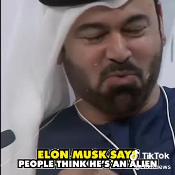 People can't help but wonder if Elon Musk is actually an alien. 🛸👽 What do you think