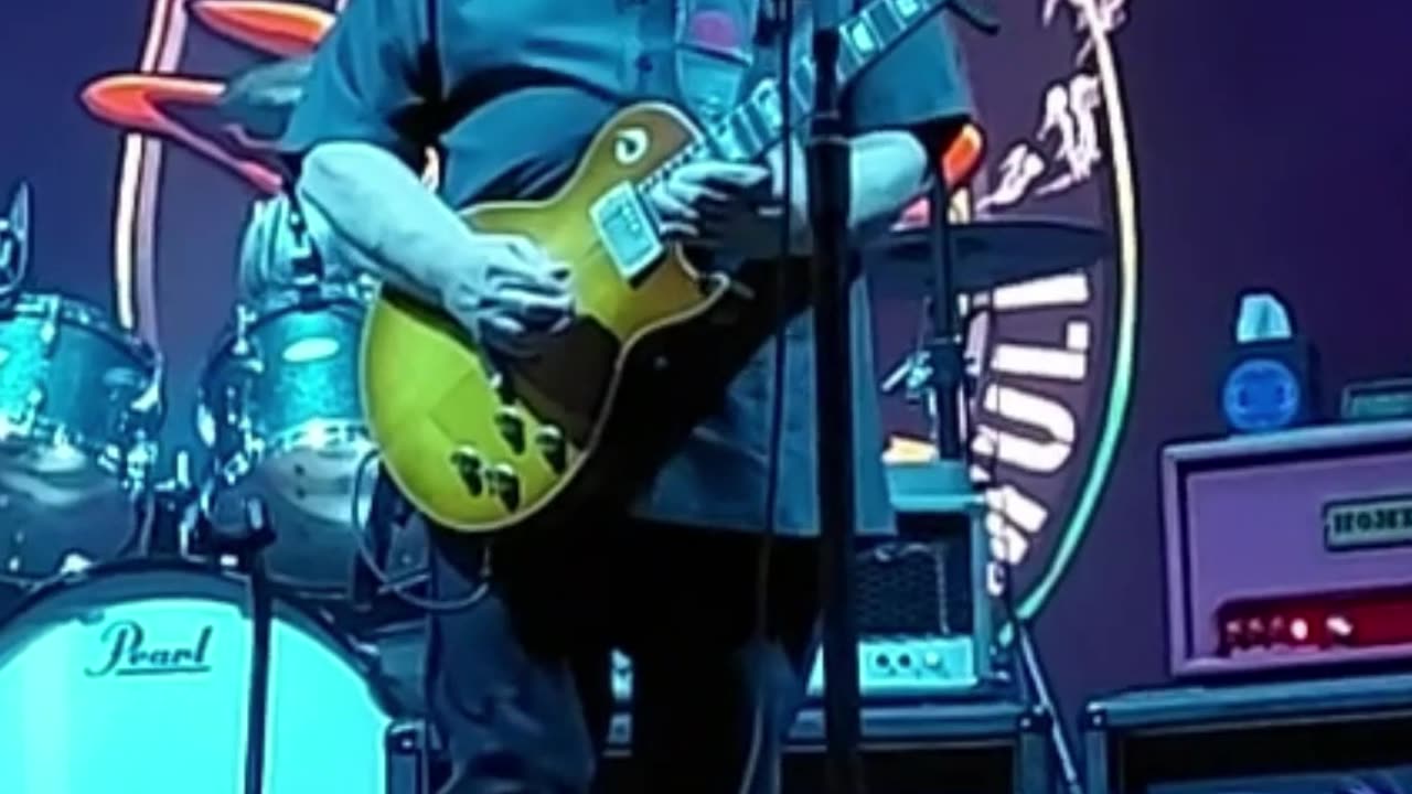 Warren Haynes (Gov't Mule) - LIVE @ 420Fest (Short 13)