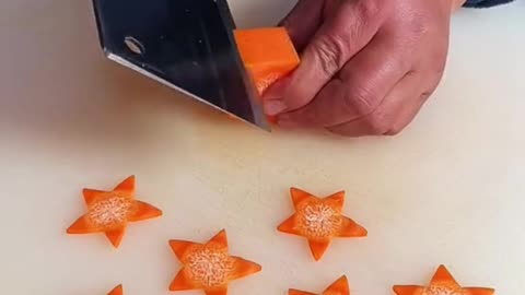 Make an art with carrot