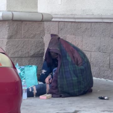California Carmichael woman smoking drugs in front of Walgreens