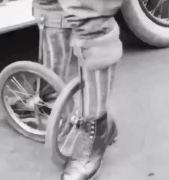 History - Cycling Shoes, Paris 1920