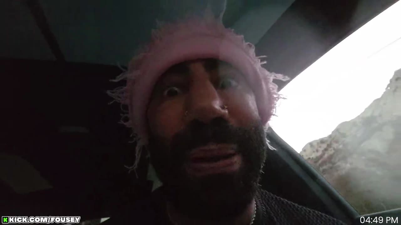 Fousey (FouseyTube/YSE) has another meltdown in his Tesla | Kick Clips