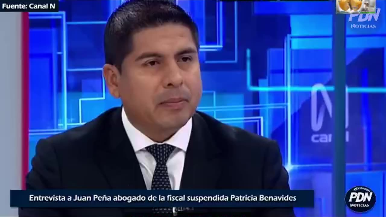 AL ABOGADO JEFFERSON MORENO LOS PEONES POLICIALES LO ESTÁN PRESIONANDO PARA MENTIR