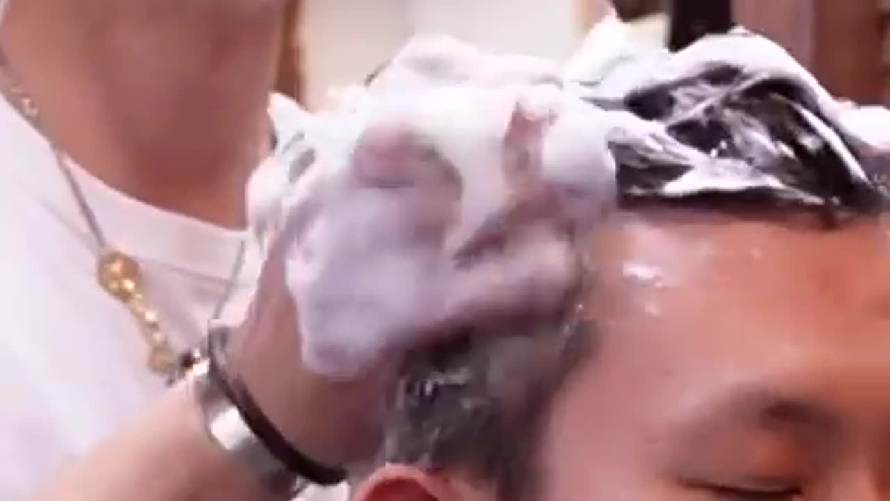 冷やしシャンプー Super cold shampoo hair wash #asmr #barbershop #ハールワッサー #headmassage