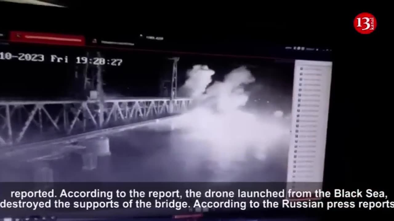 Russians ATTACK with underwater drone the bridge through which weapons were transported to Ukraine