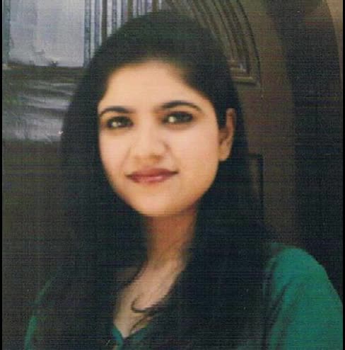 बाँहों में चले आओ