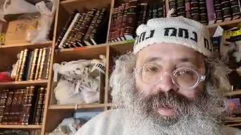 תוך כדי דבור כדבור דמי חוץ ממגדף ועובד עבודת כוכבים ומקדש ומגרש - שיר נ נח מסכת נדרים דף פז