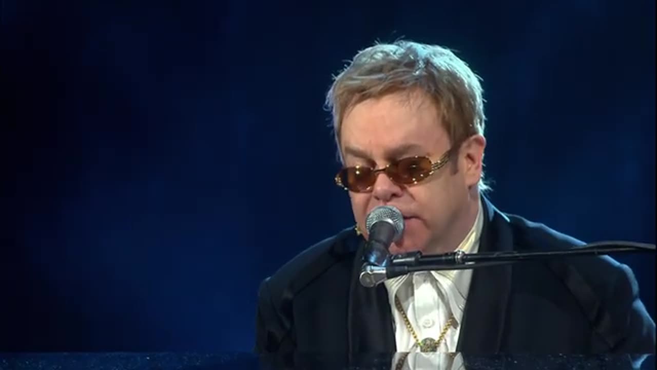 Elton John - Empty Garden live