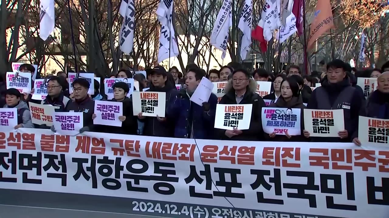 South Korea’s largest labor union demands that Yoon resign