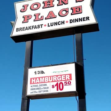 BREAKFAST IN YUCCA VALLEY CALIFORNIA AT JOHN’S PLACE!