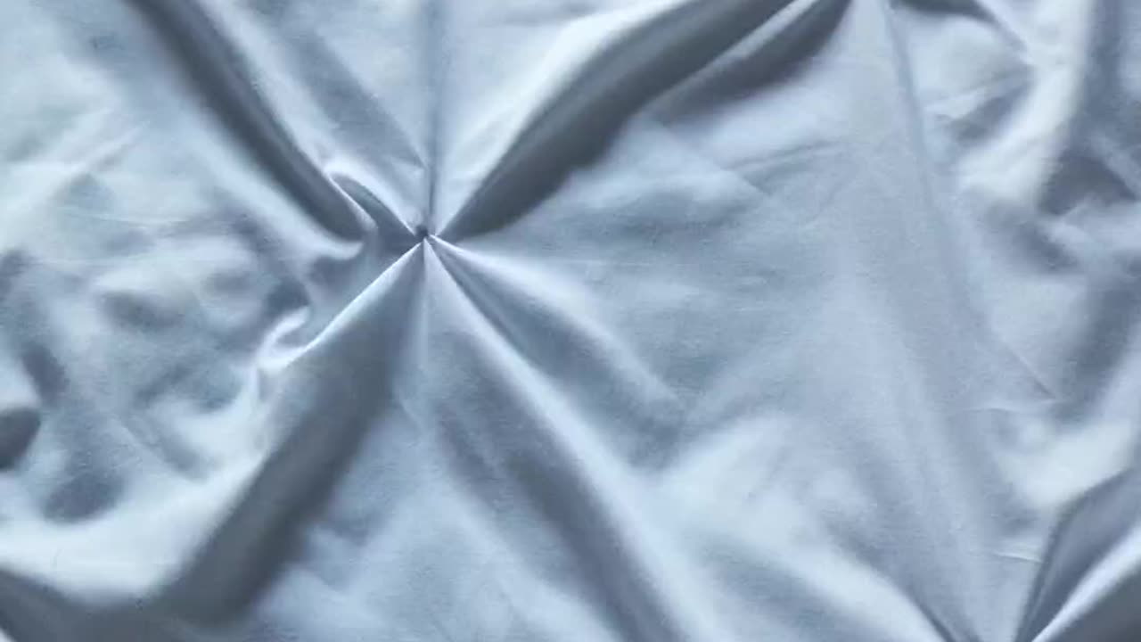 Amazon Basics All-Season Down-Alternative Comforter 3-Piece Bedding Set,