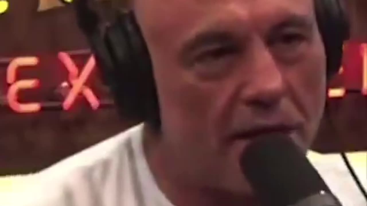 MSNBC edits Joe Rogan to make it look like Rogan supports Kamala.