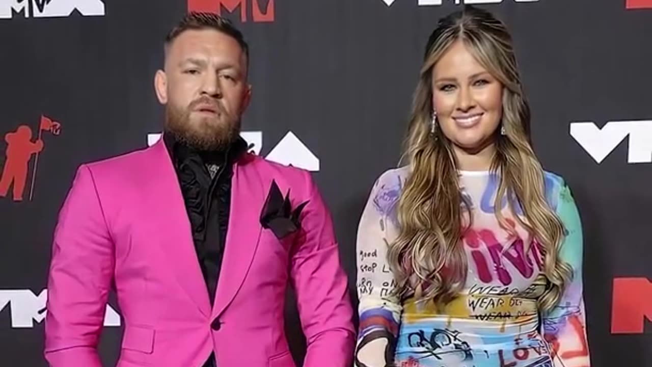 Conor McGregor attacked Megan Fox's boyfriend 😱