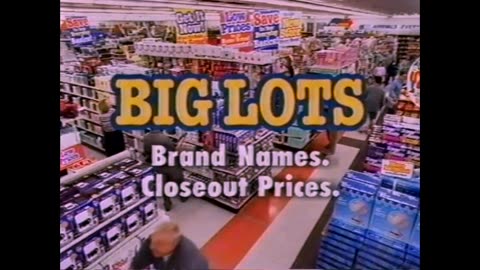 November 14, 2000 - Jerry Van Dyke Roams the Aisles at Big Lots