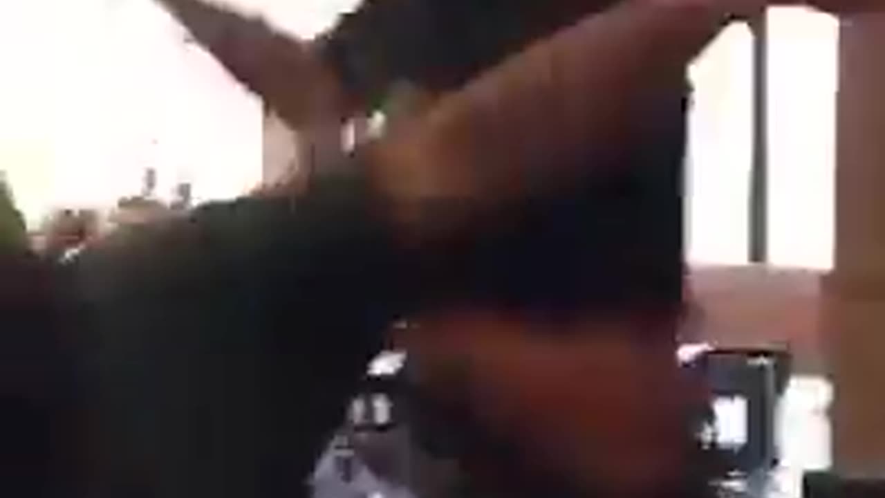 Bully get's pounded