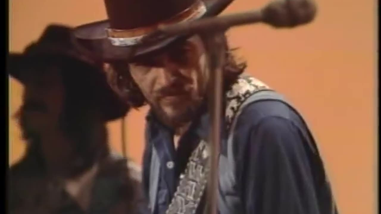 WAYLON JENNINGS Lonesome On'ry And Mean/Ramblin man