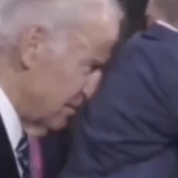 What in the World is Happening Here? 👃🤣 #shorts