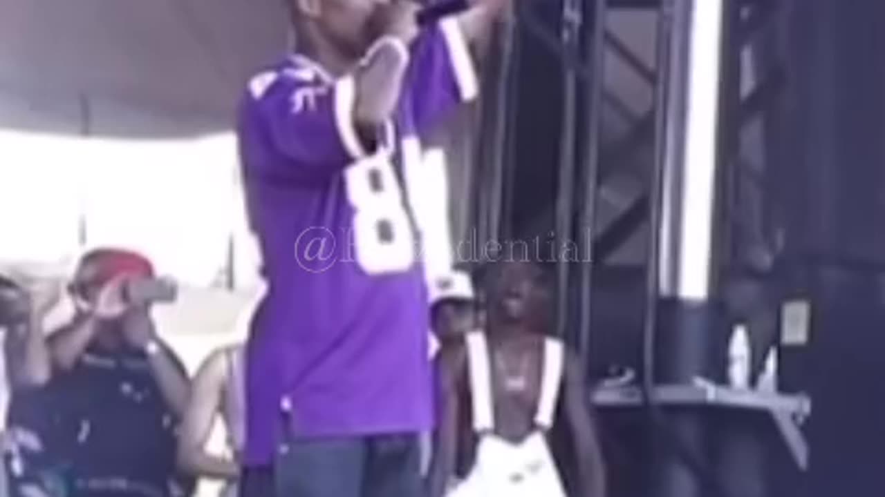 DMX PRAY/RAPPING TO GOD