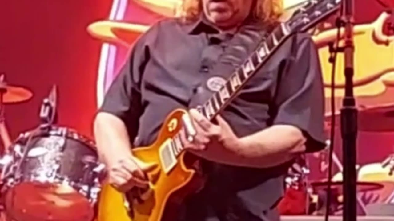 Warren Haynes (Gov't Mule) - LIVE @ 420Fest (Short 4)