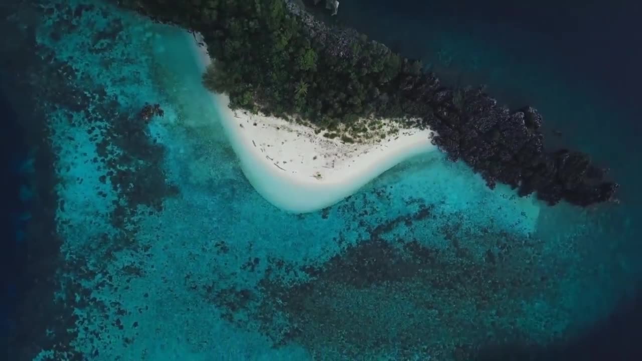 THE BEAUTY OF RAJA AMPAT PAPUA INDONESIA (Keindahan di Raja Ampat)