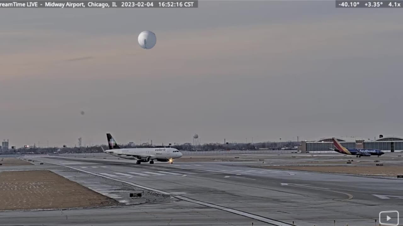 Near Collision of Chinese Spy Balloon and American Airplane Over Midway International in Chicago