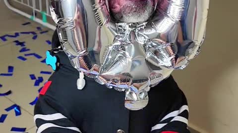 Talented Pup Balances a Wide Variety of Objects