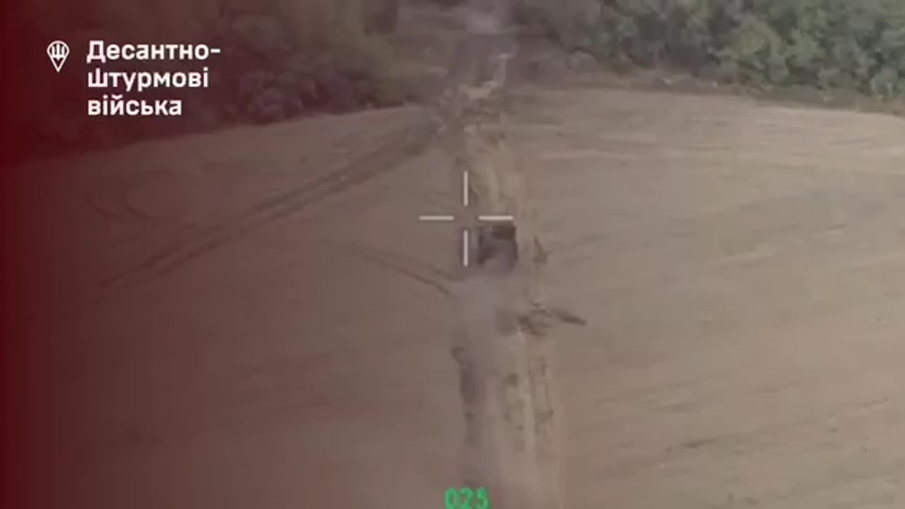 Dramatic Footage of Ukrainian Paratroopers Breeching the Russian Border in a Third Area