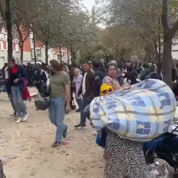 “This is worse than third world.” Tourist shocked by what he sees in Paris.