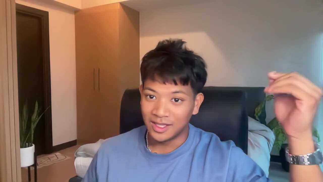 How I setup a $700K_mo OnlyFans Management Office in the Philippines