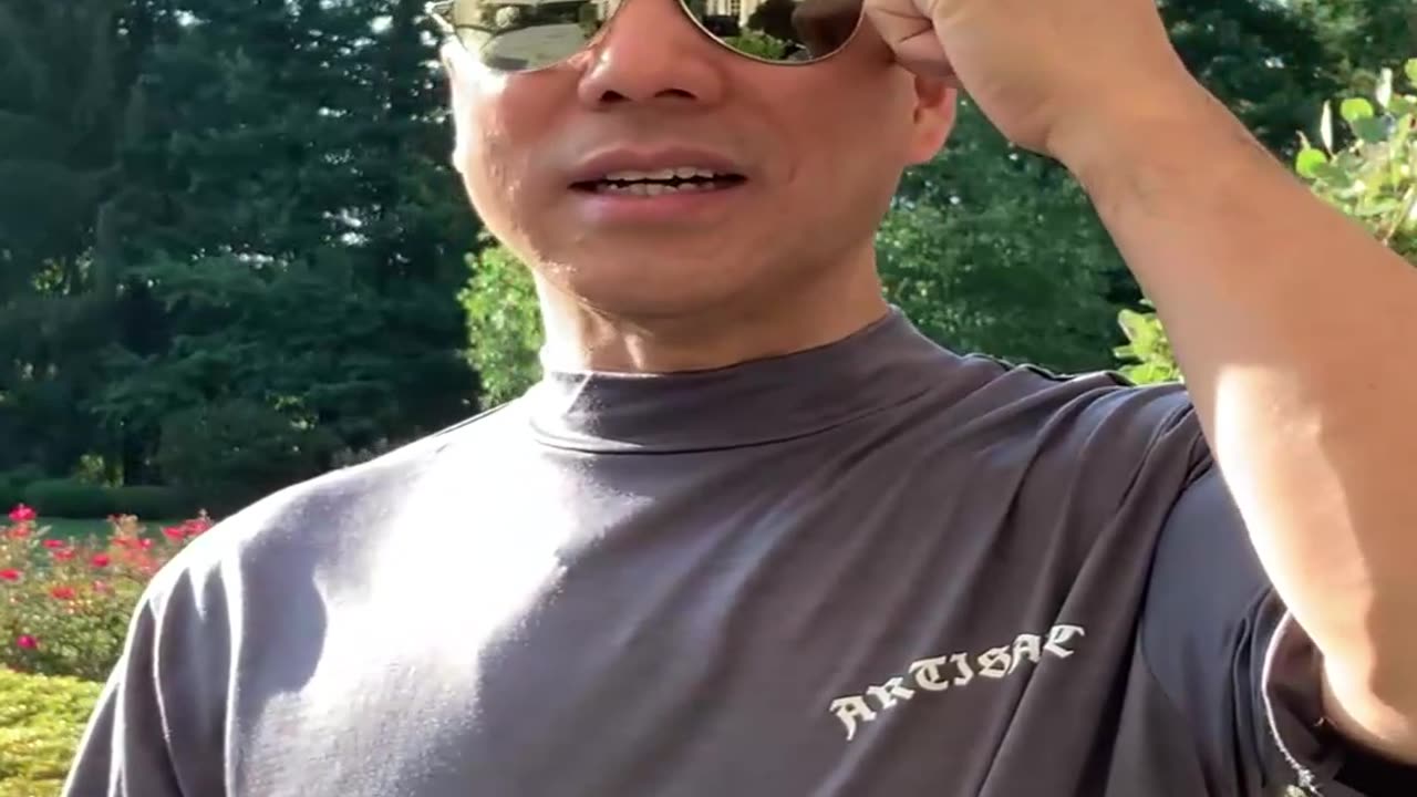 20220829文贵先生GETTR¹： #以美灭共：1. 台湾新的关系法一旦立成等同于和老共宣战！2. 美国人面前代持是不合法的。