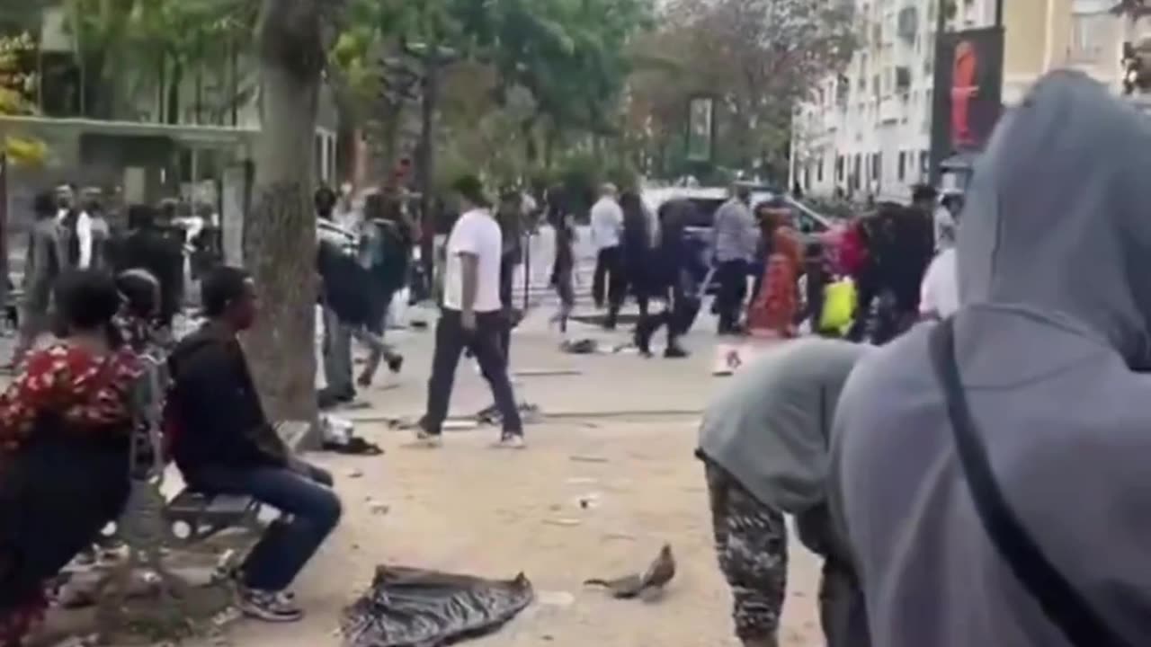 Paris tourist can't believe what they see.