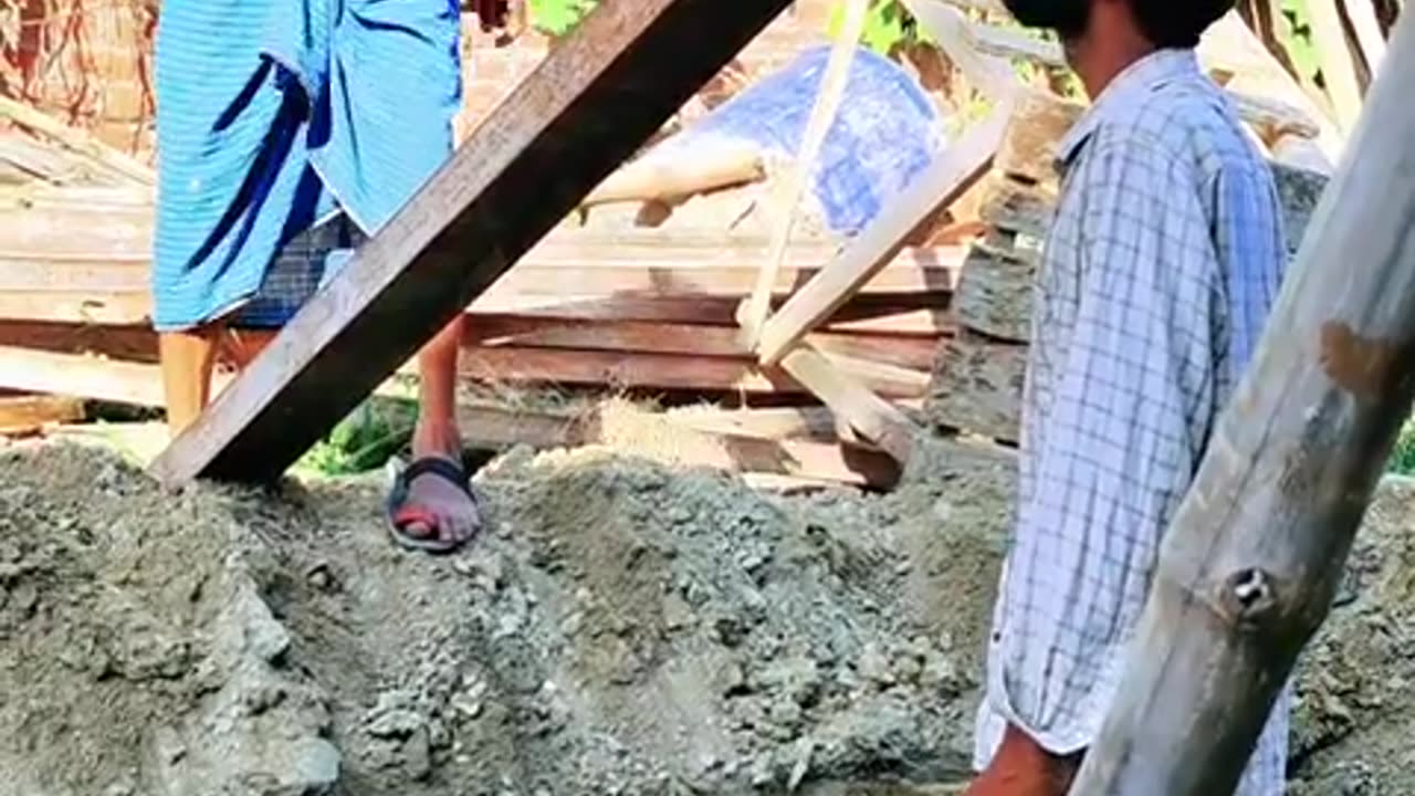 नौसिखीया राजगीर मिस्त्री 😂😂😂 #reel #comedy #video #sonumalang #rumbalshortvideo #viral #trending