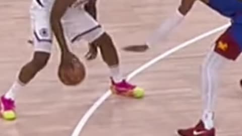 "Witness the Magic of Retro James Harden as He Dominates the Court ⭐🔥"