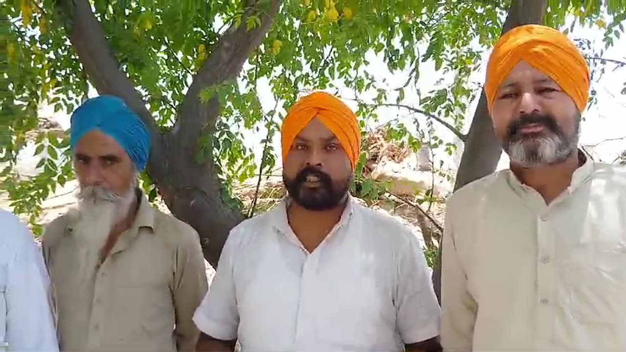 ਵੋਟਾਂ ਪੈਣ ਤੋਂ ਪਹਿਲਾਂ , ਪਿੰਡ ਵਾਲੇ ਹੋਏ ਇਕੱਠੇ, ਪੱਟ ਦਿੱਤਾ ਟੈਂਟ