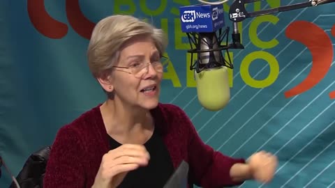 Elizabeth Warren: "Of course we should get rid of the debt ceiling."