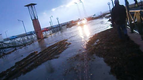 Stormen Svens efterdyningar vid Helsingörskajen och Parapeten, Helsingborg 6 Dec. 2013