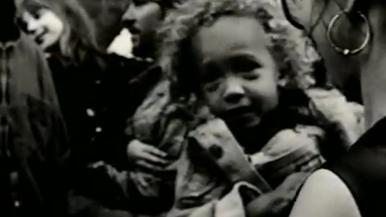 Youssou N'Dour feat. Neneh Cherry - 7 Seconds