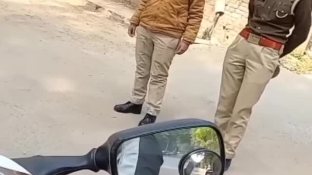 Cute police officer girl shoking reaction on my Hayabusa 🥰 #shorts #cutegirlsreaction